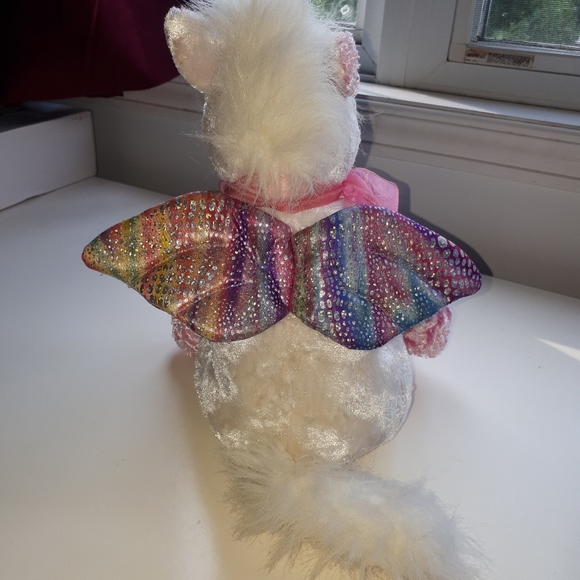 Rainbow Pegasus - Picture 3 of 5